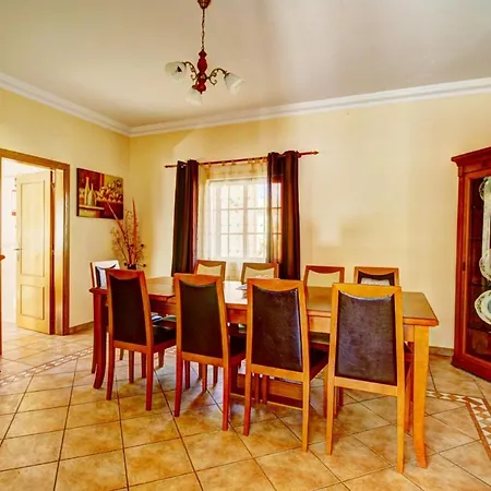 Sleeps 10 Pool Wifi * Albufeira