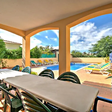 Sleeps 10 Pool Wifi Albufeira